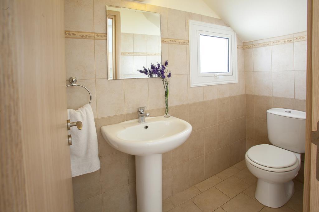 Villa Daffodil Protaras Room photo